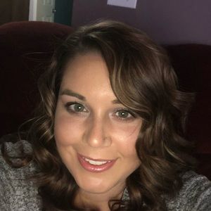 Meet your Posher, Marissa